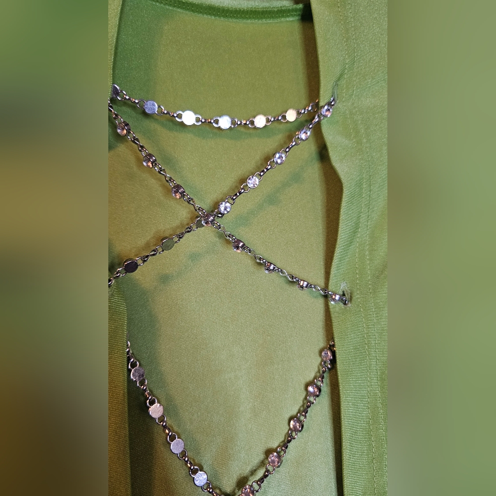 Green Rhinestone Backless Crop Top - Picture 5 of 6
